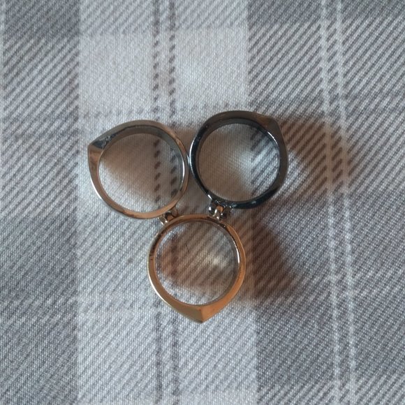 Tri-Color Triangular Ring (Size Small/Medium) - Picture 3 of 4